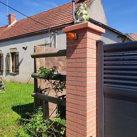 Bienvenue à La Grenouillère Le Magny (Indre) Exterior foto